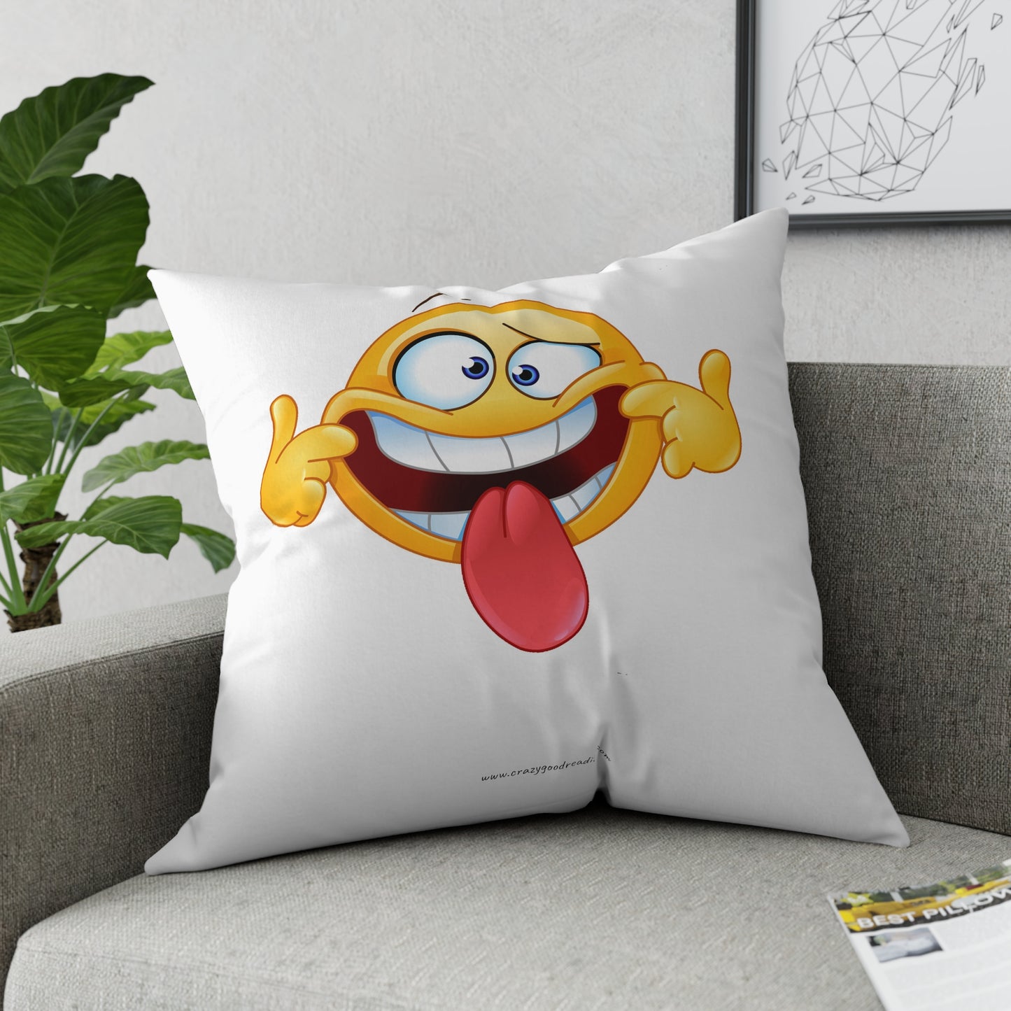 Broadcloth Pillow: Goofy Smiley Face